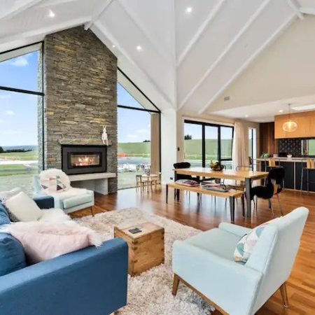 Mountain Views in Wanaka Mountain Views in Wanaka