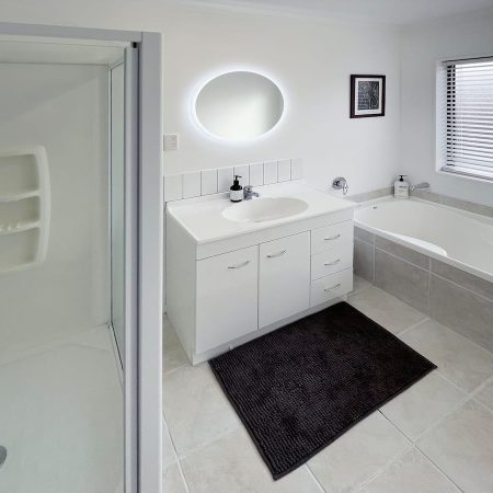 Spacious Family Home in Queenstown