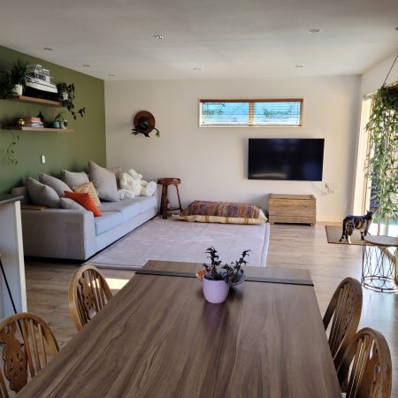 Christchurch City Walk or Bike – Clean & Comfortable