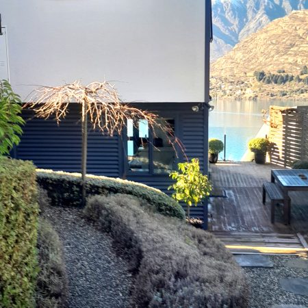Picturesque Semi Detached in Queenstown