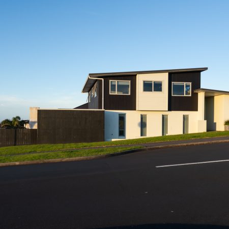 Hibiscus Coast Home – 30 minutes north of Auckland.