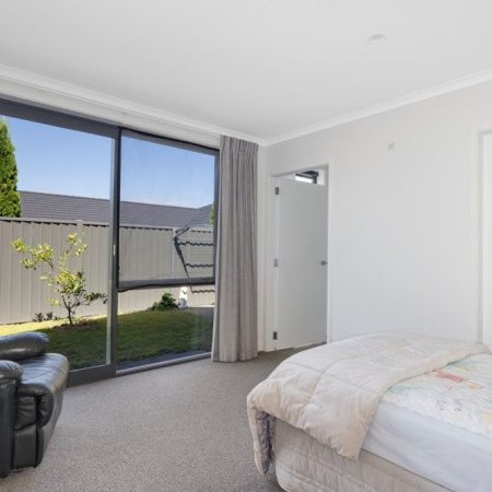 Modern sun filled 4 bedroom house